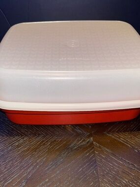 Vintage Tupperware Large Season Serve Marinade Container 1294-2 Paprika with Lid